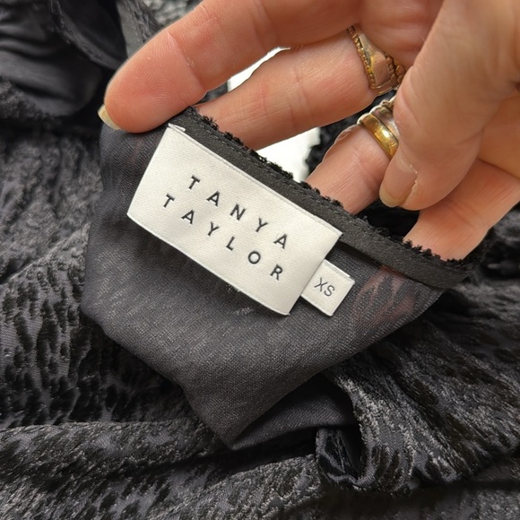 Tanya Taylor Lucy Devore Pullover Burn Out Printed Blous Ruffled Shoulder XS - Picture 11 of 14